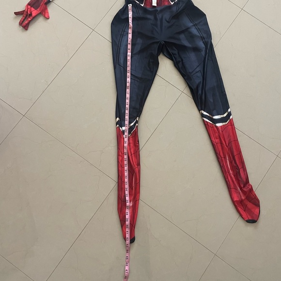 Halloween costume - Picture 5 of 7